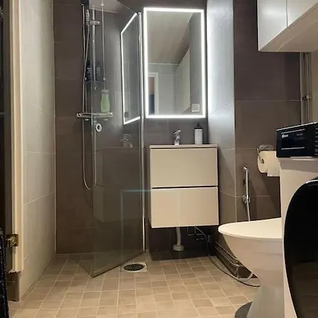 Spacious City Centre Apartment , Sauna 아파트 *