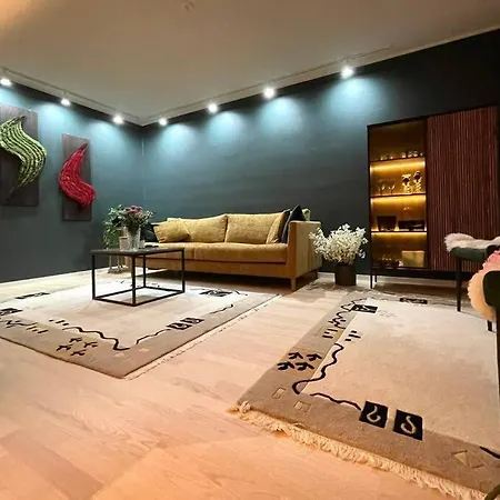 아파트 Spacious City Centre Apartment , Sauna 로바니에미